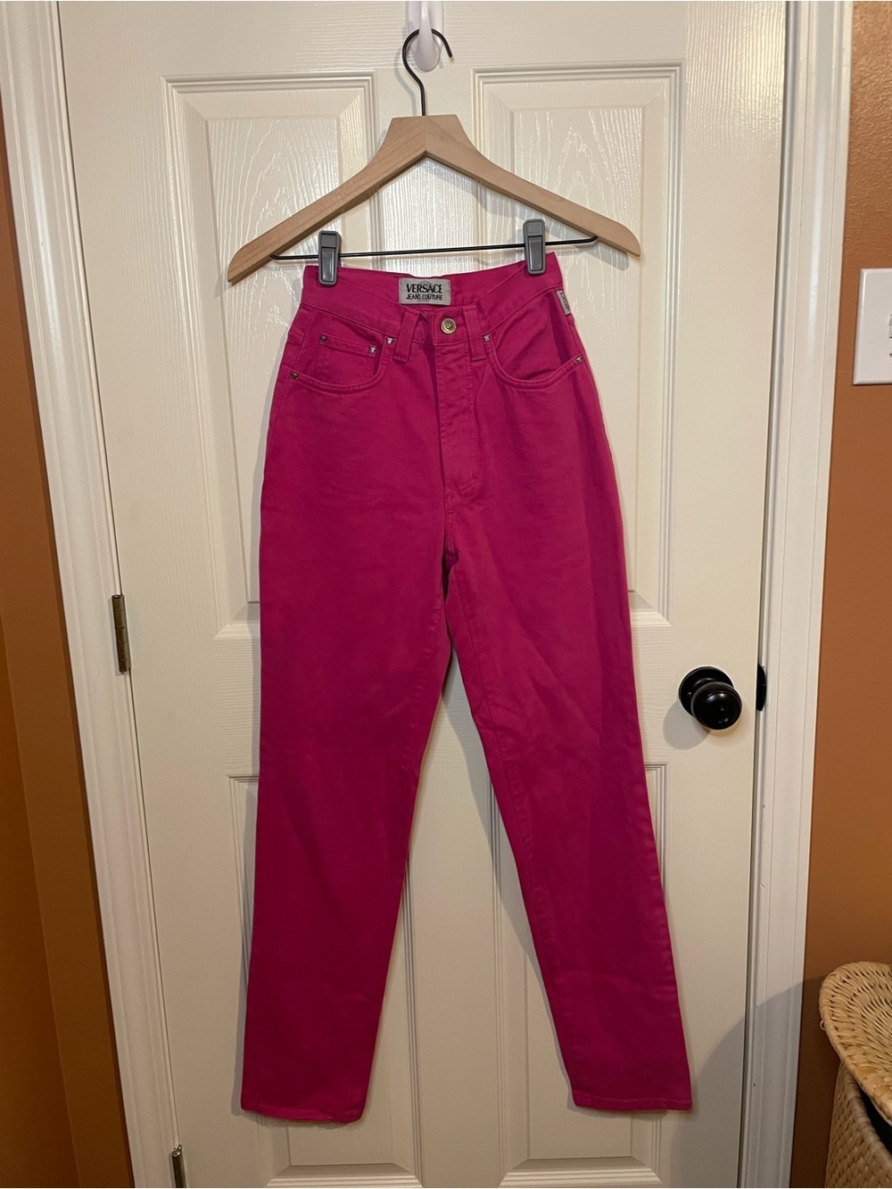 Versace Jeans Couture Vintage 90s High Waisted Tapered Jeans in Magenta Size 24